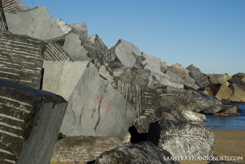 Piedras del espign (San Sebastin - Donosti)
